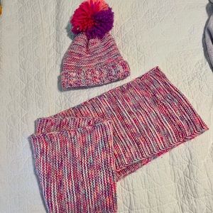 Children’s Matching Hat & Scarf Set!